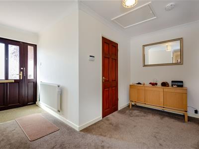 T SHAPED ENTRANCE HALL